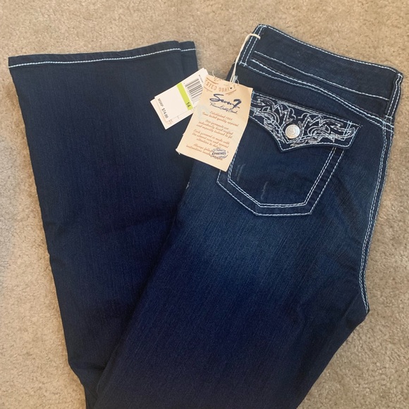 Seven Jeans - Picture 3 of 4